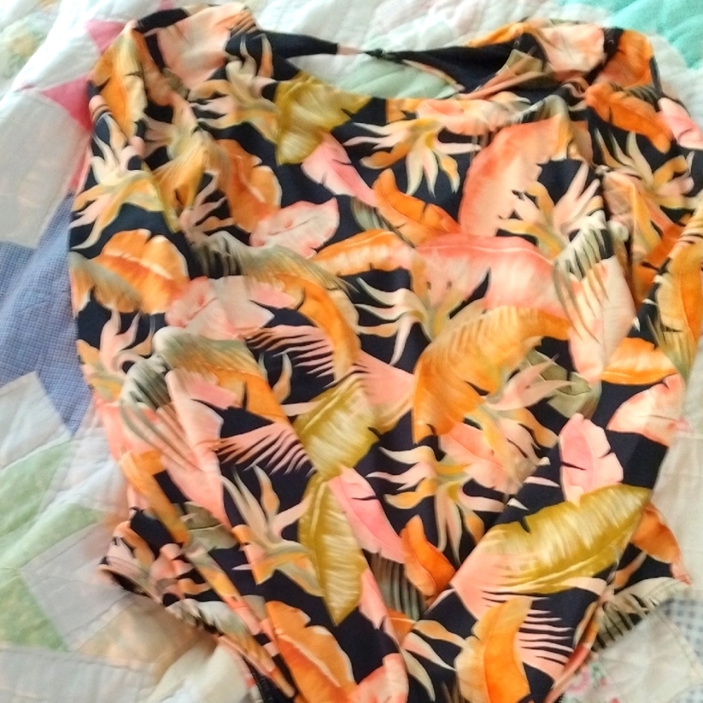 BillabongTropical Print Swimsuit size 14 xl